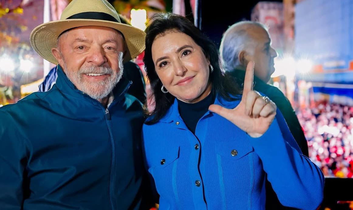 tebeter_'s tweet photo. QUE FOTÃO! Viva presidente Lula 💙✨ https://t.co/darEMRJ1RD