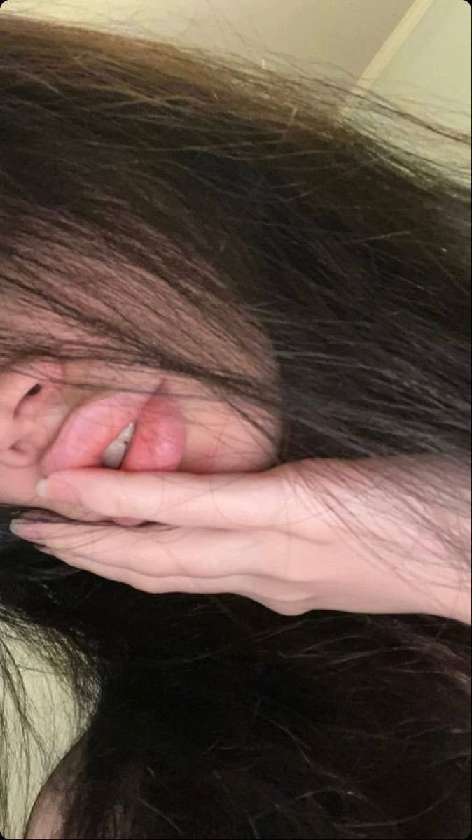 Keacolissx's tweet photo. I forbid you to post a comment 😔
I don't deserve it https://t.co/23K0n78aZl