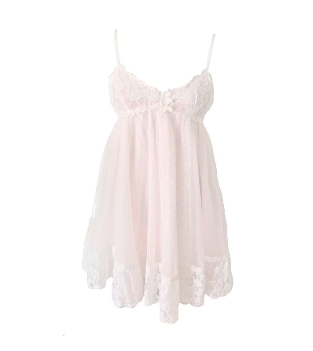 bunnikibble's tweet photo. what i'd wear every night to fall asleep in his arms ♡ https://t.co/wHqLD5Ef27