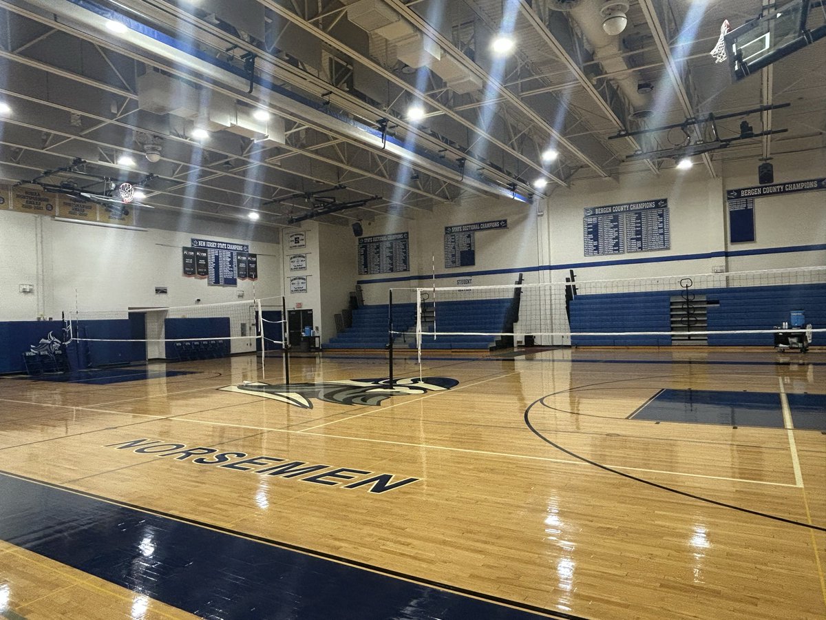 DemarestNv's tweet photo. Quick Turn Around. The calm before the storm. Tomorrow morning starting at 8 AM and going all day long is the annual Northern Valley Invitational Tournament at NV/Demarest  where the best of the best throughout the state will compete. It begins with 16 teams, broken into 4 pods in pool play followed by an 8 team playoff. @NJScom @VarsityAces @BigNorthConBNC @PJ_Potter @NVRHS_NJ @NJTags13 @bcarrnjsports1