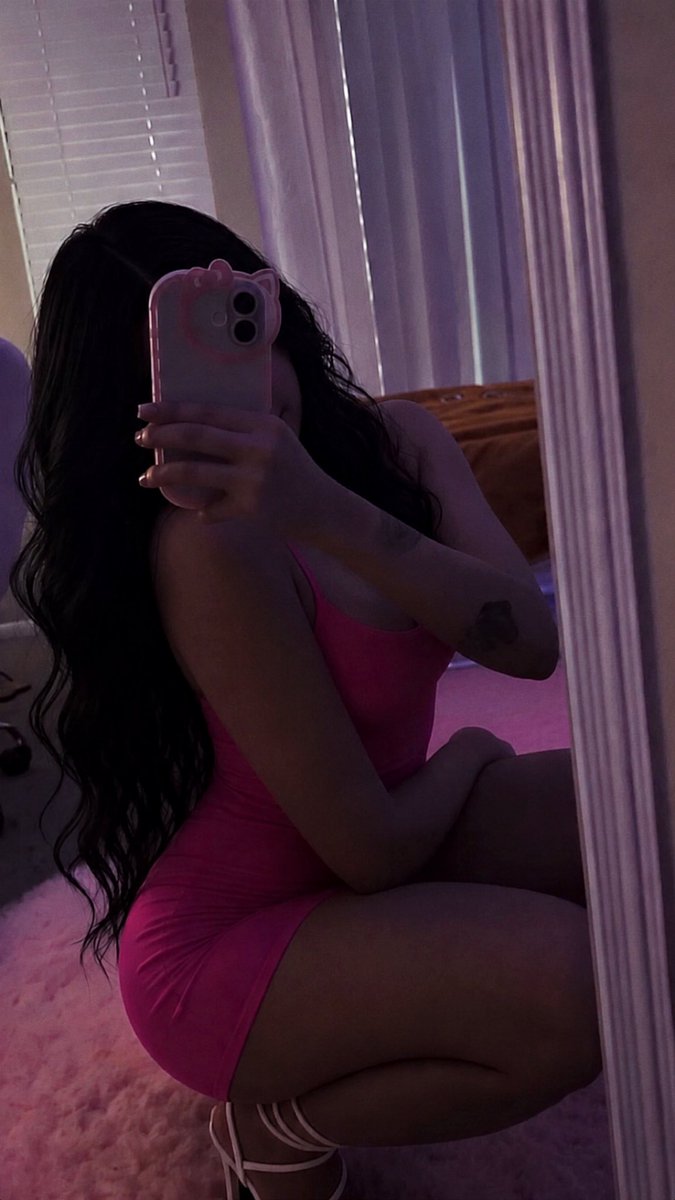 lose2lai's tweet photo. pay for my night out with your $imp bucks 🌀🩷

#findom #femdom #finsub #walletdrain #humanatm https://t.co/U9fF56UwNH