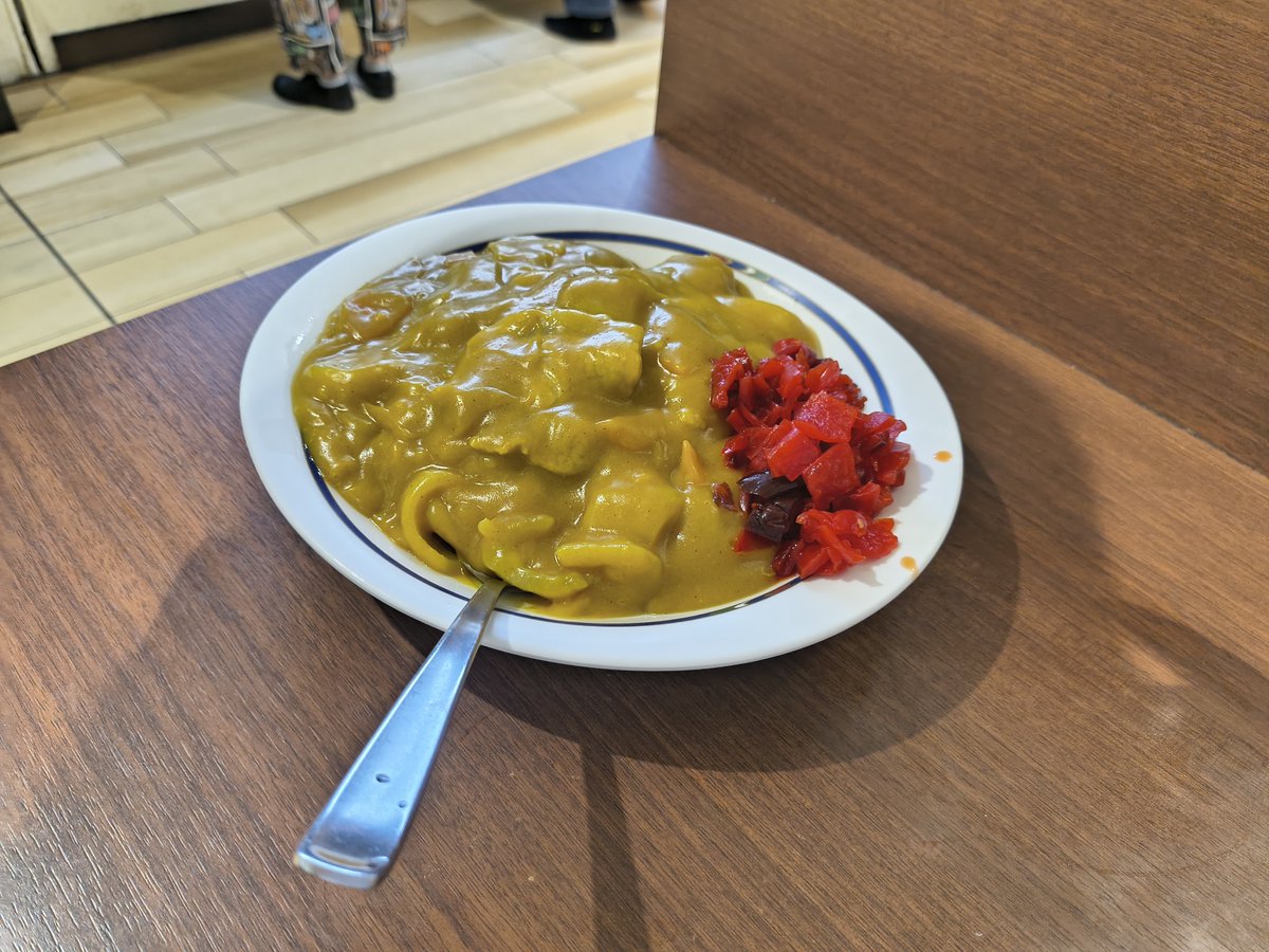 milk_teacup's tweet photo. ふらっと来たからバスカレーと港食堂と弁慶しかいけなかったけどさらば新潟 https://t.co/yIMuqzHTYl