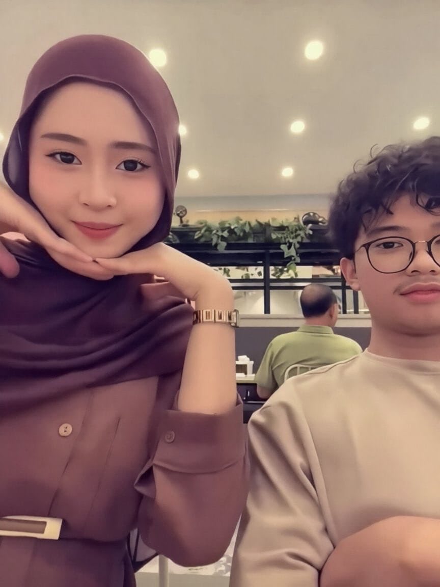 MasQubiel's tweet photo. Sebelum kejadian 

https://t.co/pKQb3i2ZYE https://t.co/GMxsng8uFO