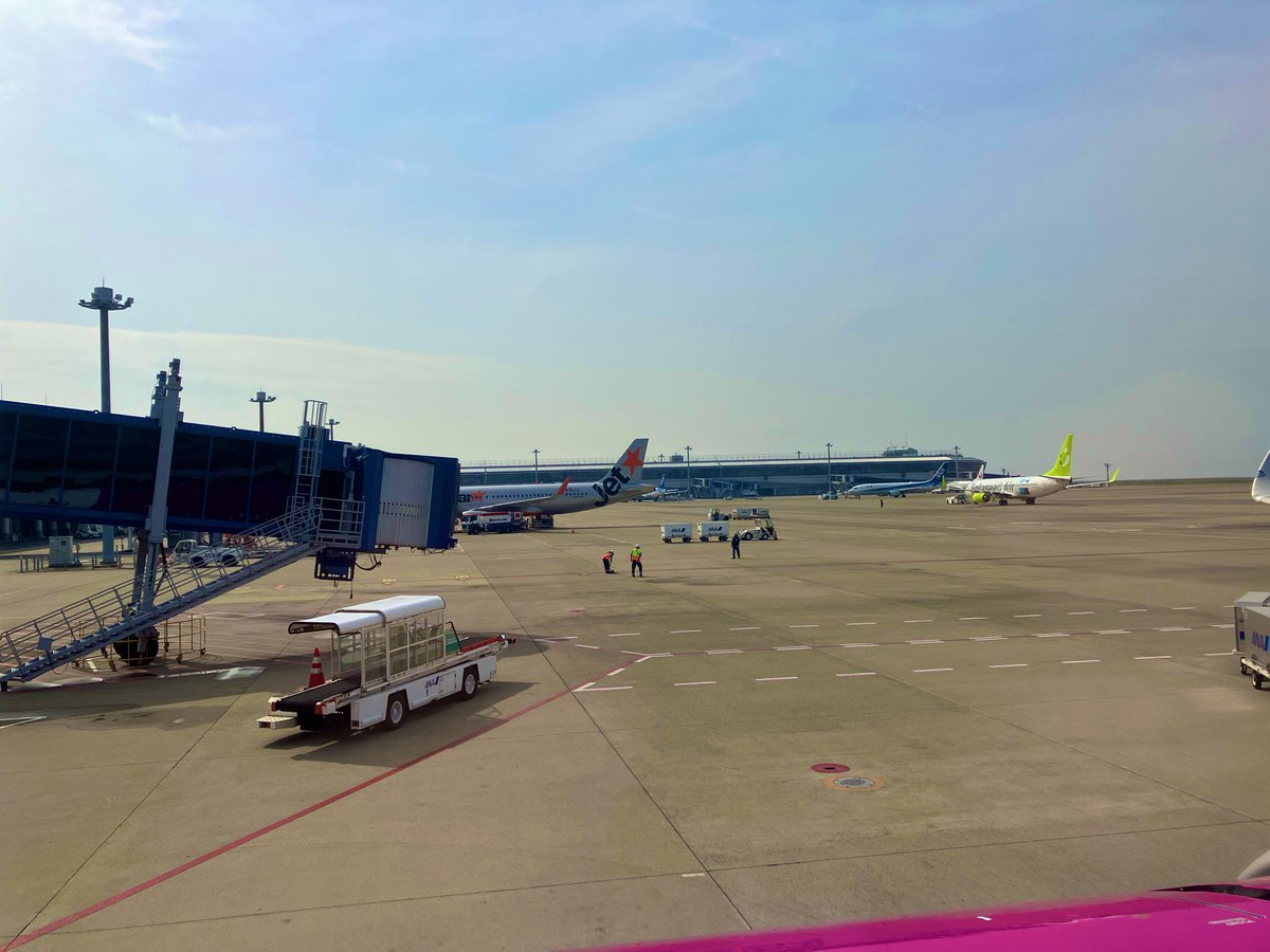 7700blue's tweet photo. 🏠帰んで🛫(´･ω･`) https://t.co/746BgzB80X