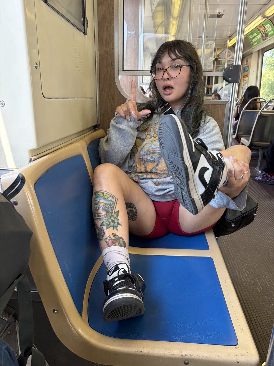 fun4lizz1's tweet photo. DAL - CHI - NY - NJ 

I’m looking for these things…

-human ashtray 
-human furniture 
-human trashcan 
-human rug 
-human toilet 
-someone I can wrap up
-wallet 
-punching bag

Plus more! Can’t wait for the fun https://t.co/xqi13vNh6a