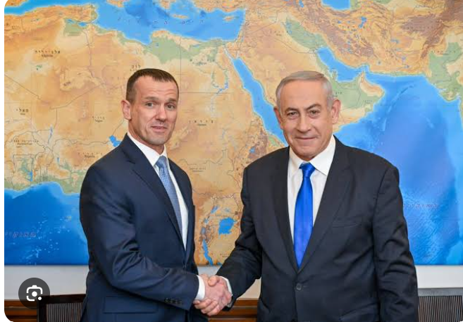 History__Speaks's tweet photo. 1/12 John Spencer (@SpencerGuard) is known for misrepresenting the ratio of civilians to combatants killed in Gaza, among his other crude apologetics on behalf of the IDF. 

His lying doesn't stop here. He has LLMs write entire articles under his name. It's 🧵 time! https://t.co/EdxGwSlJlT