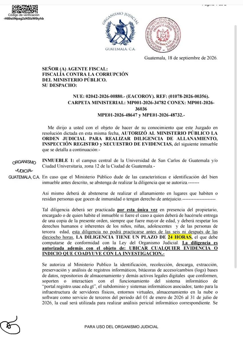 GTContexto's tweet photo. 🚨OBJETIVO REVELADO: VAN POR LOS SERVIDORES DE LA USAC

La Fiscalía contra la Corrupción no busca papel, va por el sistema informático. La orden autoriza extraer bases de datos, logs y bitácoras del portal de registro de la universidad, del 1 de enero al 31 de julio de 2026.
Un detalle clave: el Juzgado Segundo Penal prohibió expresamente allanar áreas de personas que gocen de derecho de antejuicio.

¿Qué huellas digitales buscan en los servidores en plena elección a Contralor? 📷

#Guatemala #USAC #Urgente #Contexto