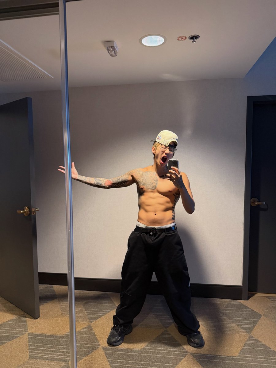 Jaybumamopark's tweet photo. https://t.co/QXvRNQnUSK
