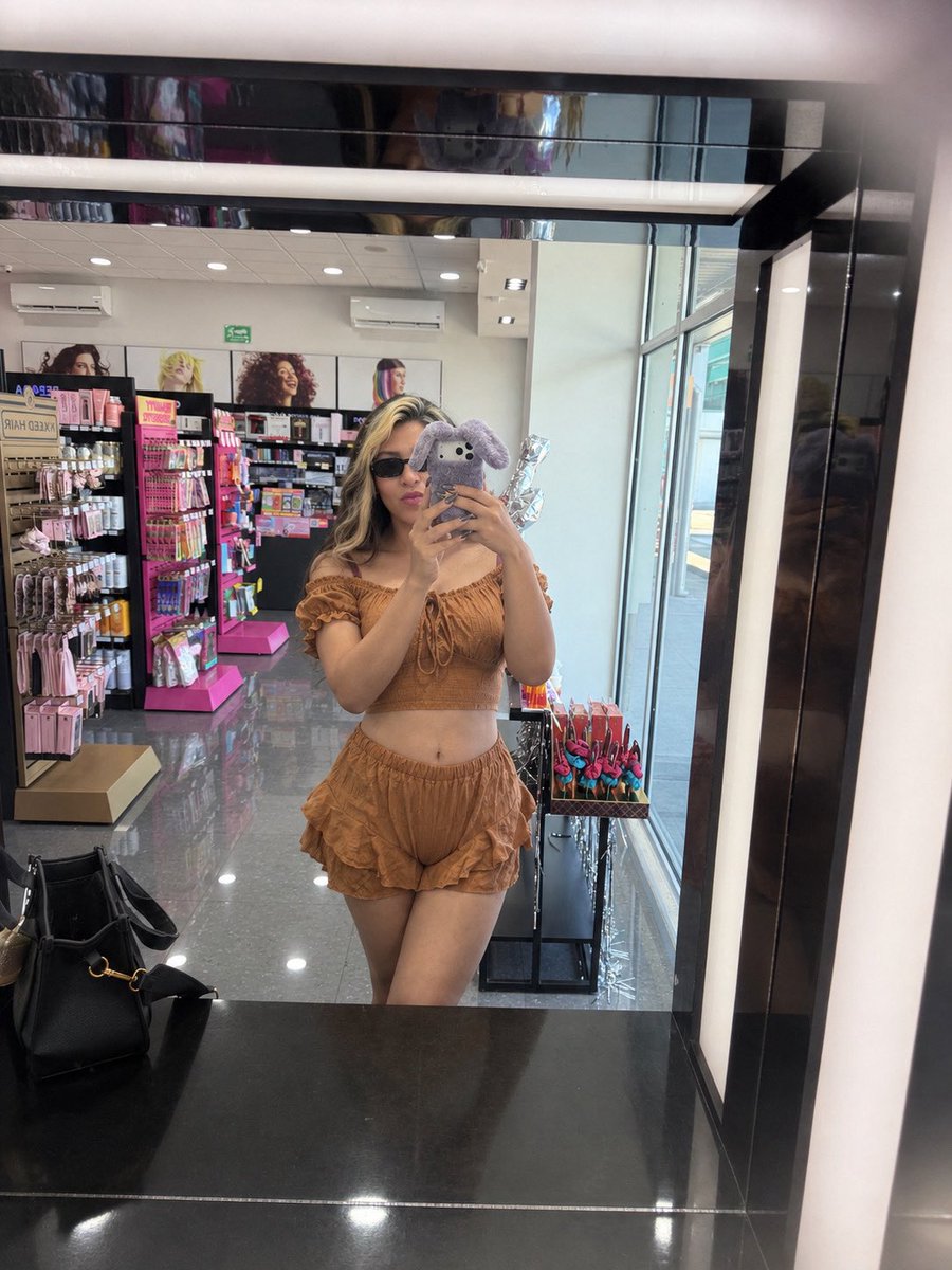 kiaratrans00's tweet photo. Holaaaaa❤️ https://t.co/P5j8npevn7