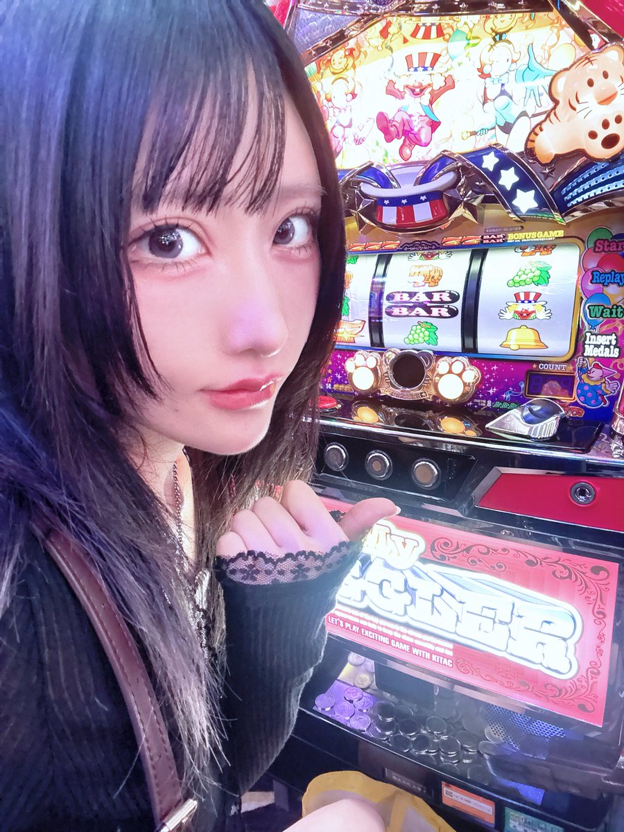 P__fwch's tweet photo. こんな可愛い装飾見つけちゃったらそらジャグラーに移動しちゃったじゃないか…ｯ
ということでマイジャグVへ移動₍ ᐢ. ̫ .ᐢ ₎

ジャグラーコーナーもかなり人気なようで、徐々に埋まりつつあります💥
ちなみにマイジャグほぼ🈵ﾃﾞｽ
[PR]
 #SUPERCONCORDE市野 https://t.co/coqzsS3e8K