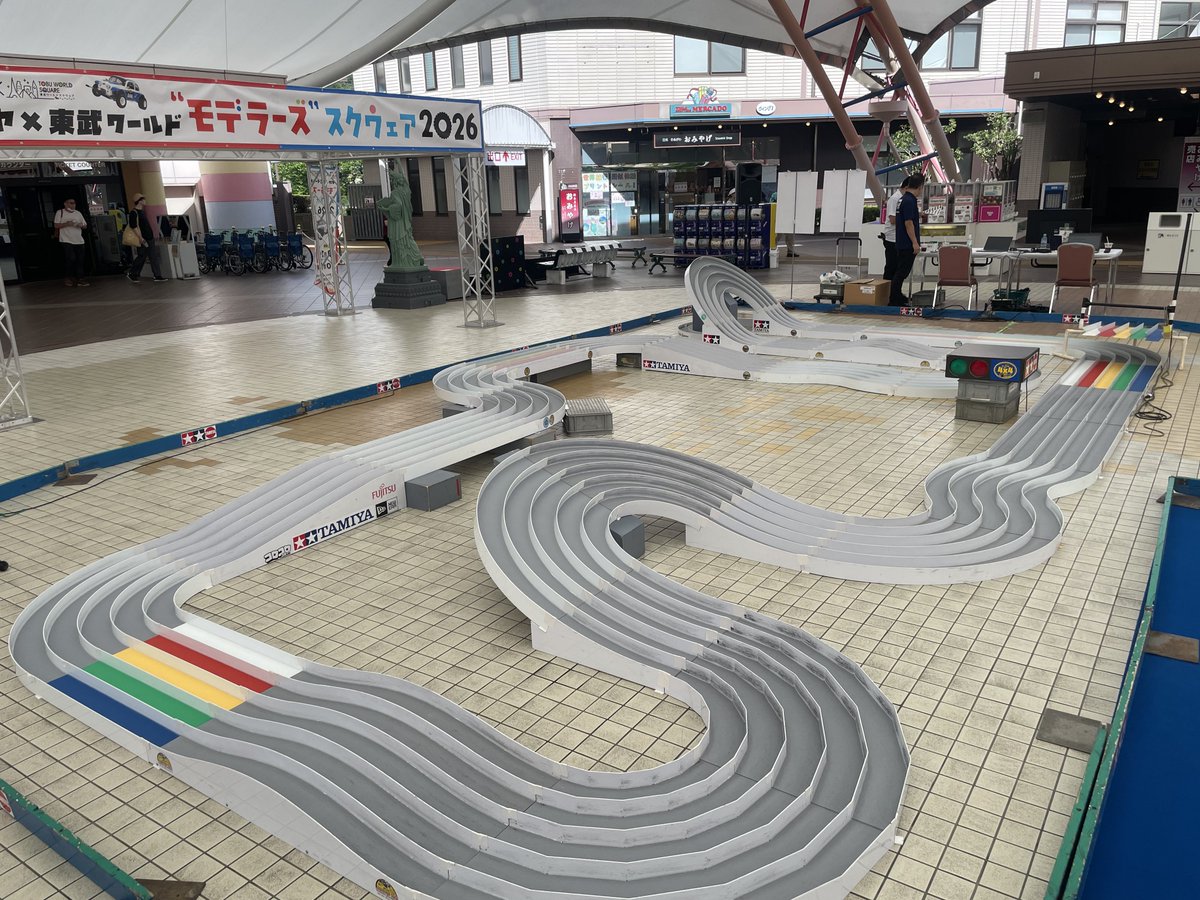 sahi_fire's tweet photo. 【東武ワールドスクウェア】ストッククラス良いコースだ！😇 #mini4wd #ミニ四駆 https://t.co/TqA2J8E4Wm