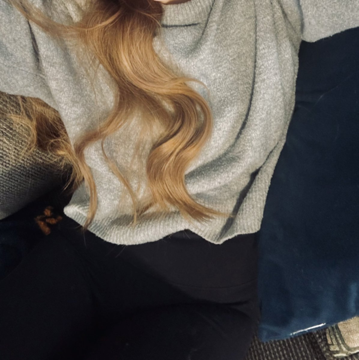 ssquiirtle's tweet photo. I’m bored should I go through my dm requests😺 https://t.co/8Q9dnxbKzw