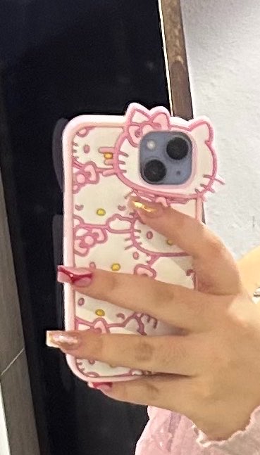 deskizi's tweet photo. @reggmuxa yo tengo una d hello kitty https://t.co/iOuHjVk9To