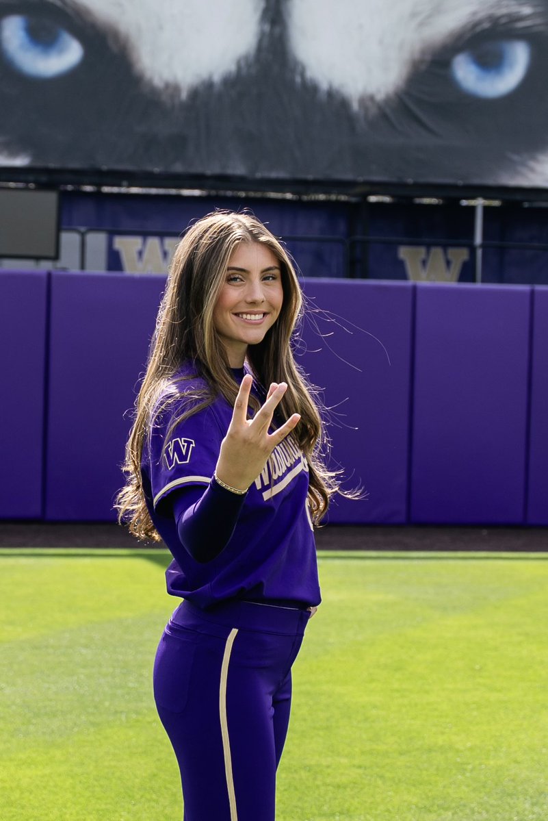 SammieSnell2028's tweet photo. See you in Seattle! 💜💜

I am so excited to announce my commitment to the University of Washington to continue my academic and athletic career!
First, I want to thank my parents for the constant love and support they have given me throughout this entire process. I truly could not have done this without you!

Thank you to my travel ball coaches, high school coaches @RocklinSoftball, trainers, and teammates who have helped me accomplish my goals and push me to become the player and person I am today. You have trusted and supported me through some of the best and some of the most challenging moments of my life. A huge thank you to @No_Sno19, @jlv1012, @taryn_atlee and @periceasri for always being my biggest supporters. CA all day!!
❤️😇💙

Lastly, thank you Coach Tarr, Coach Brad, Coach Glasoe, and Coach Courtney for this incredible opportunity to become a Husky. I cannot wait to get started! 
GO DAWGS 💜🐾🦄#committed #woof #godawgs @uwsoftball