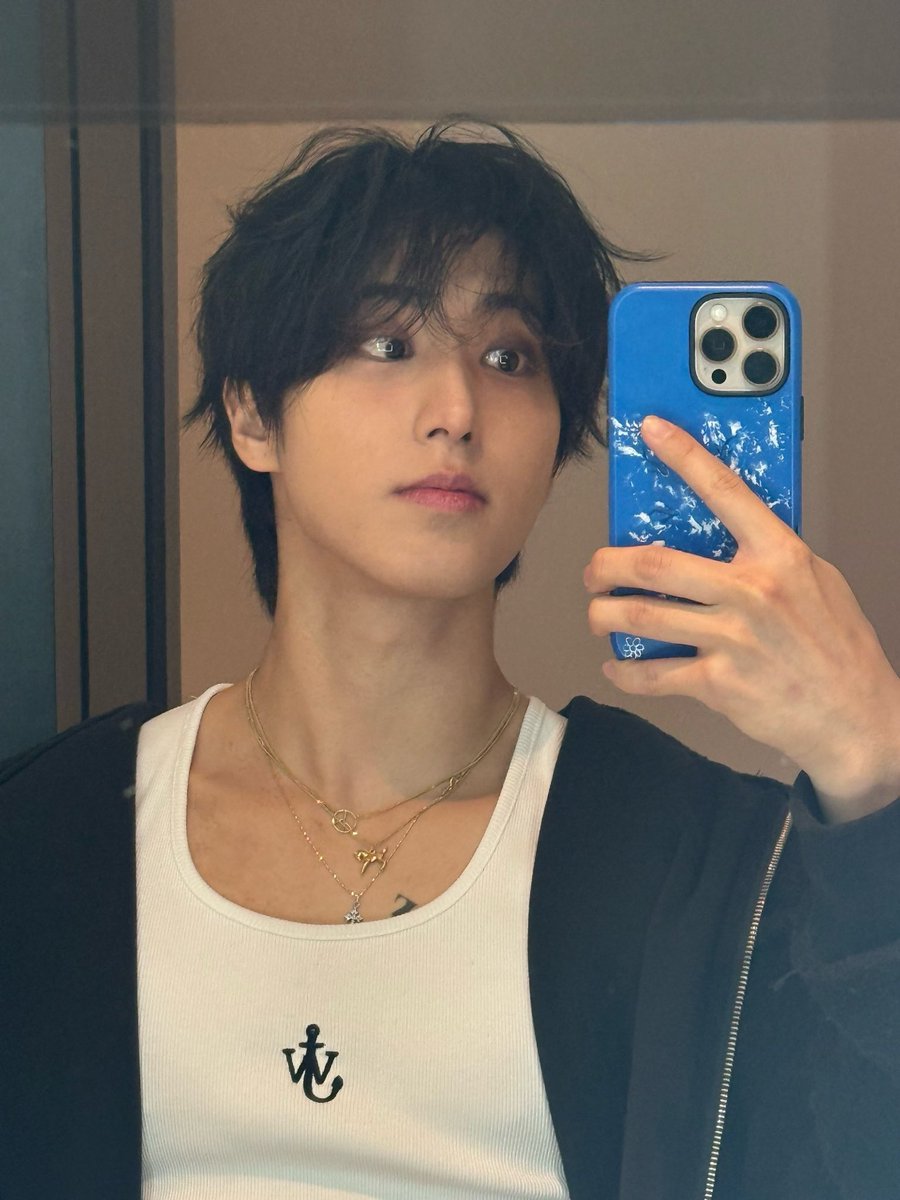 spearhyunnie2's tweet photo. jisung instagram update! https://t.co/VXNDXO7YYB