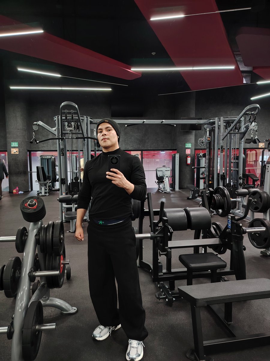 ikerjossleth's tweet photo. 💪 https://t.co/bHPORQh8b4