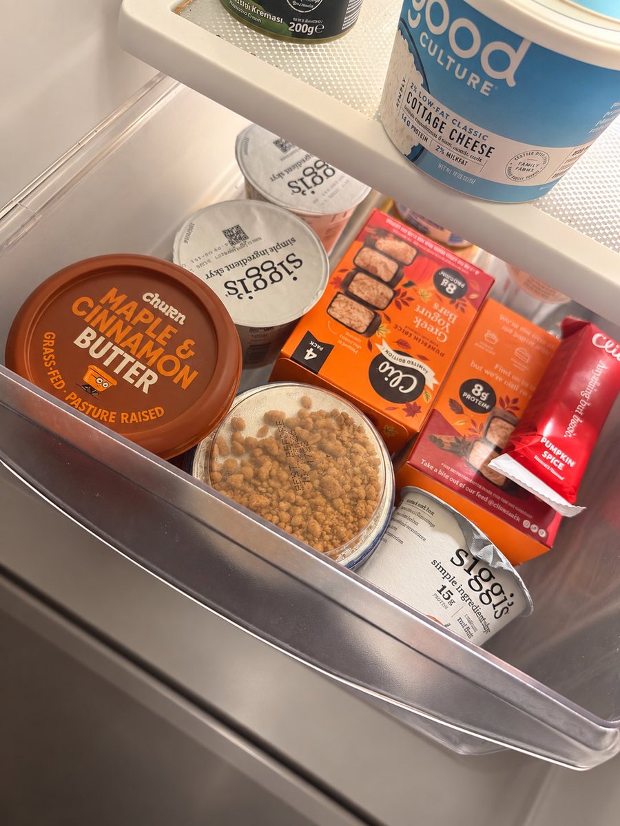 GabriellaLately's tweet photo. What dreams are made of for a fall girly #Fall26 #traderjoes #wholefoods #weightlossjourney I need to lose 2 more lbs to get to 40 lbs down 👏👏 but I’ll never not enjoy my food!! https://t.co/ZGjHWcklJ6