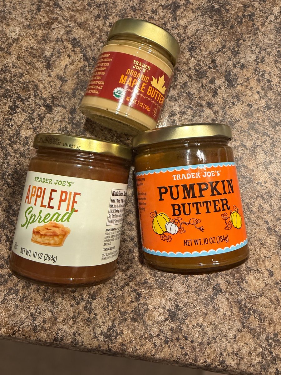 GabriellaLately's tweet photo. What dreams are made of for a fall girly #Fall26 #traderjoes #wholefoods #weightlossjourney I need to lose 2 more lbs to get to 40 lbs down 👏👏 but I’ll never not enjoy my food!! https://t.co/ZGjHWcklJ6