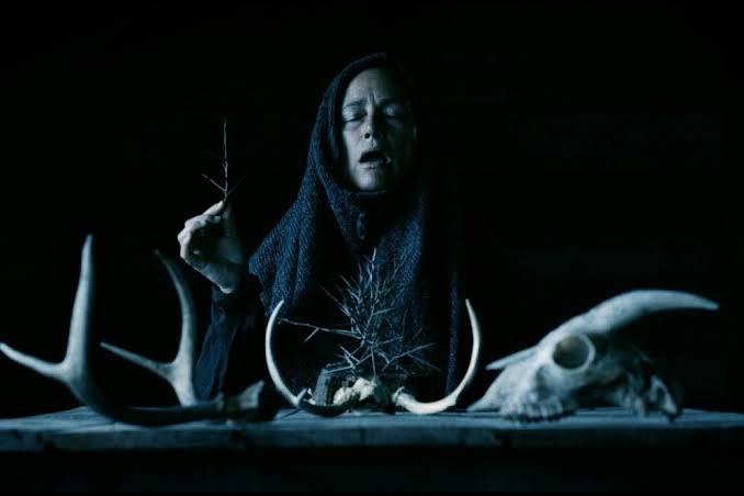 Jeanv999's tweet photo. Mother of Flies is smart folk horror about the decomposition of life. A father and his daughter face a cancer diagnosis with bravery, even if it forces them to step beyond the laws of logic. Very poetic and disturbing in dialogue and imagery. https://t.co/CwJFenHoor