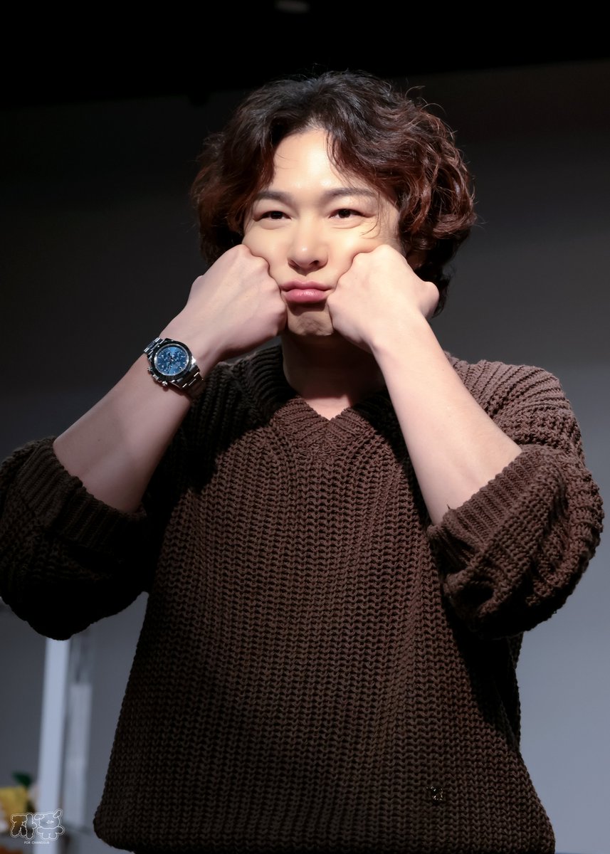 freedom_of_cs's tweet photo. 260918 리스닝파티 #이창섭 
#LEECHANGSUB @LeeCS_BTOB 

볼찌빵 창섭이라니...(감격) 
귀여운 포즈 요청주신 짱친님 최고... https://t.co/4lh27IJxcT