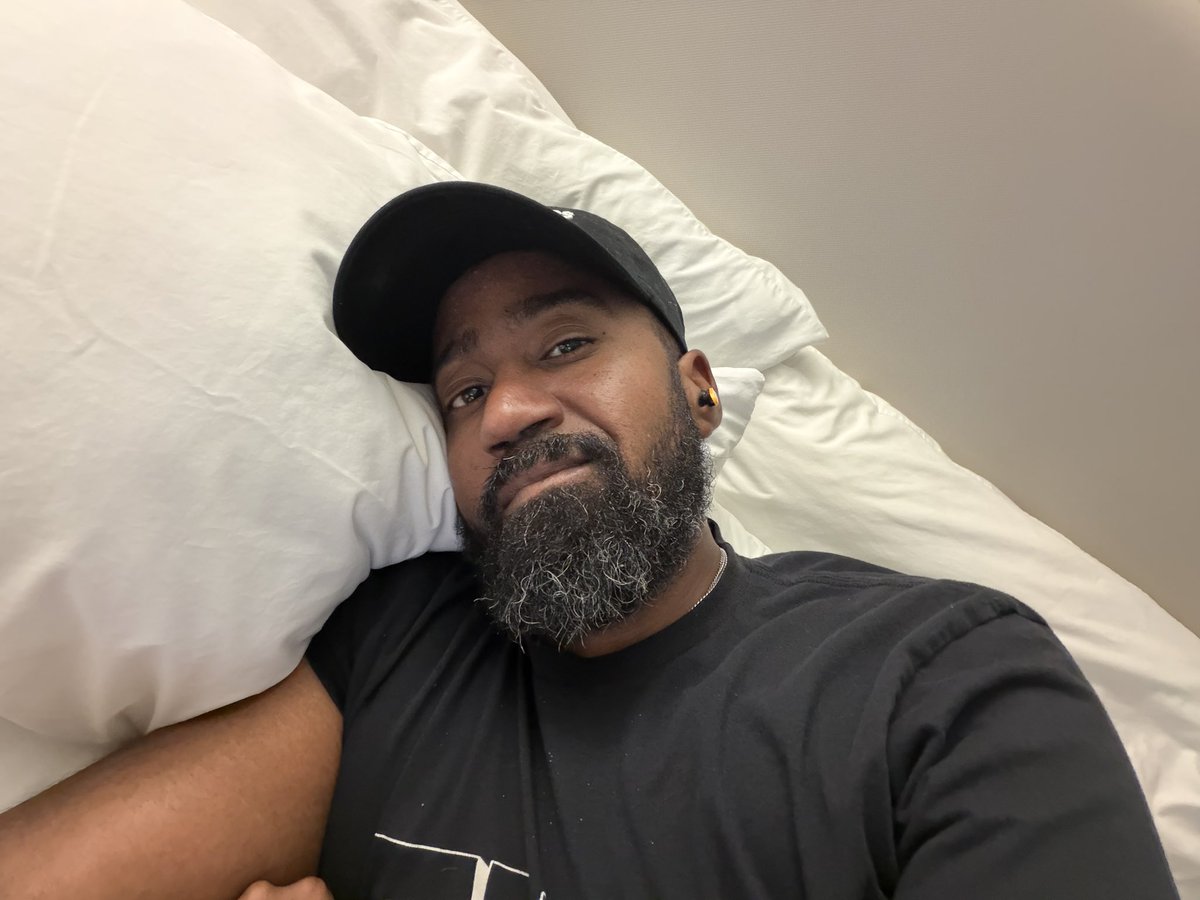BearNomadic's tweet photo. Back in Austin for tonight ๐. Portland tomorrow night to visit a friend then back to Austin on Sunday.
What trouble can I get into tonight in Austin?๐๐๐
#gayatx #gayaustin #gaytx #gaytexas https://t.co/nlktbSBWYh