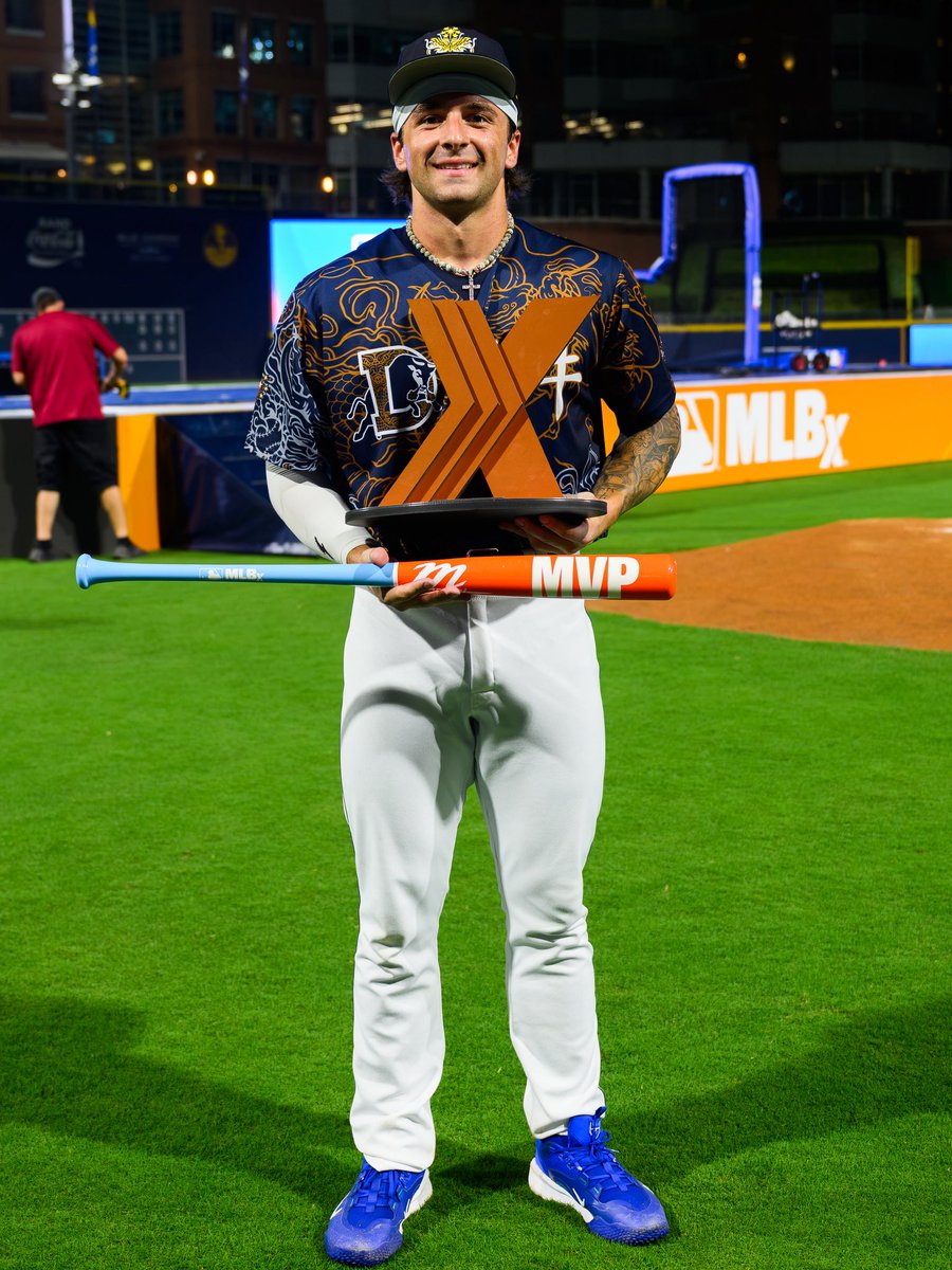 DukeBASE's tweet photo. MVP &amp; CHAMPION of the @MLBXofficial Home Run Derby 🔥🔥🔥🔥🔥 https://t.co/zZbnsTqxMF
