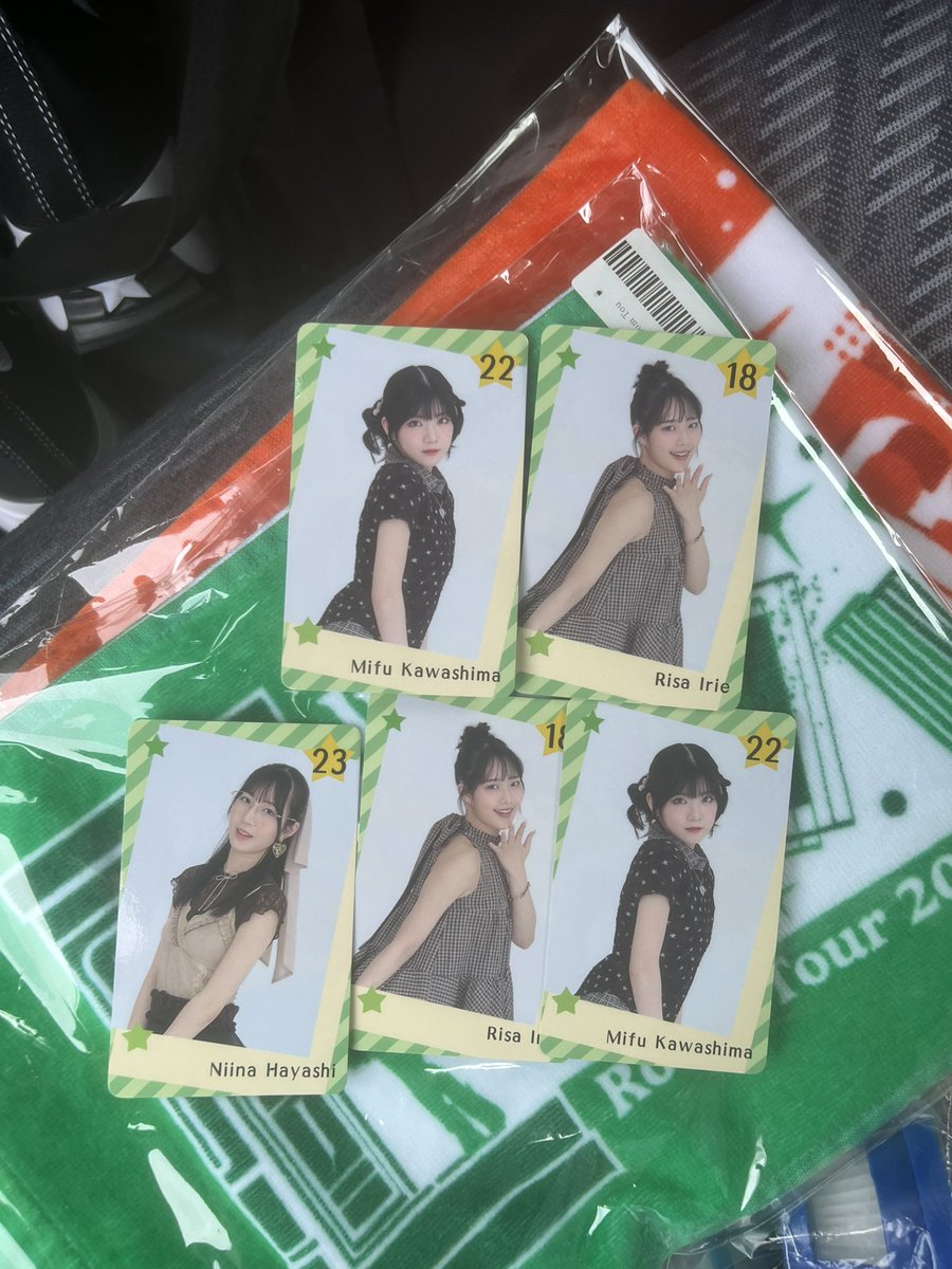 wingemerald's tweet photo. りさちとみふでそれぞれダブっちゃった笑
厚木の方でりさちとみふちゃん交換してくれる方いればぜひ〜！！
交換してくれるのはなんでもいいです
（できればるるちゃんかにいな） https://t.co/HnoZeGE3CP