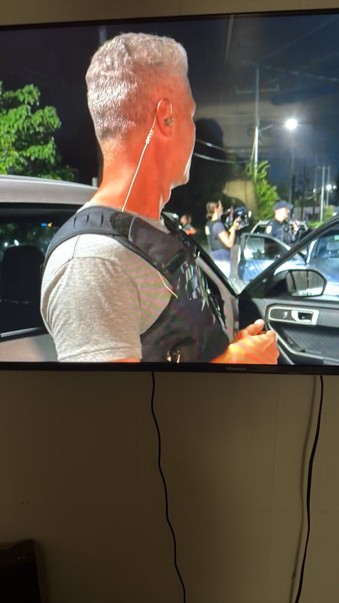 SharonAlmand4's tweet photo. #OPLive #REELZ it looks like Sticks wants to make an arrest like the old days! https://t.co/4QxCnscd4s