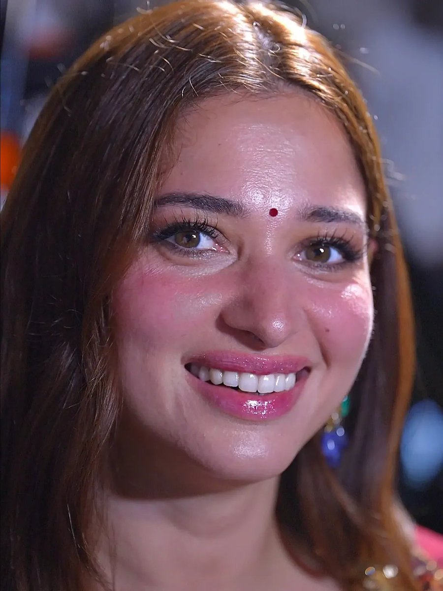 exoticbeautydiv's tweet photo. Just no words to define her beauty 😍✨️
Peak female beauty to ever exist 🥵

TAMANNAAH BHATIA ❤️😍 https://t.co/W6qVwrgMvl