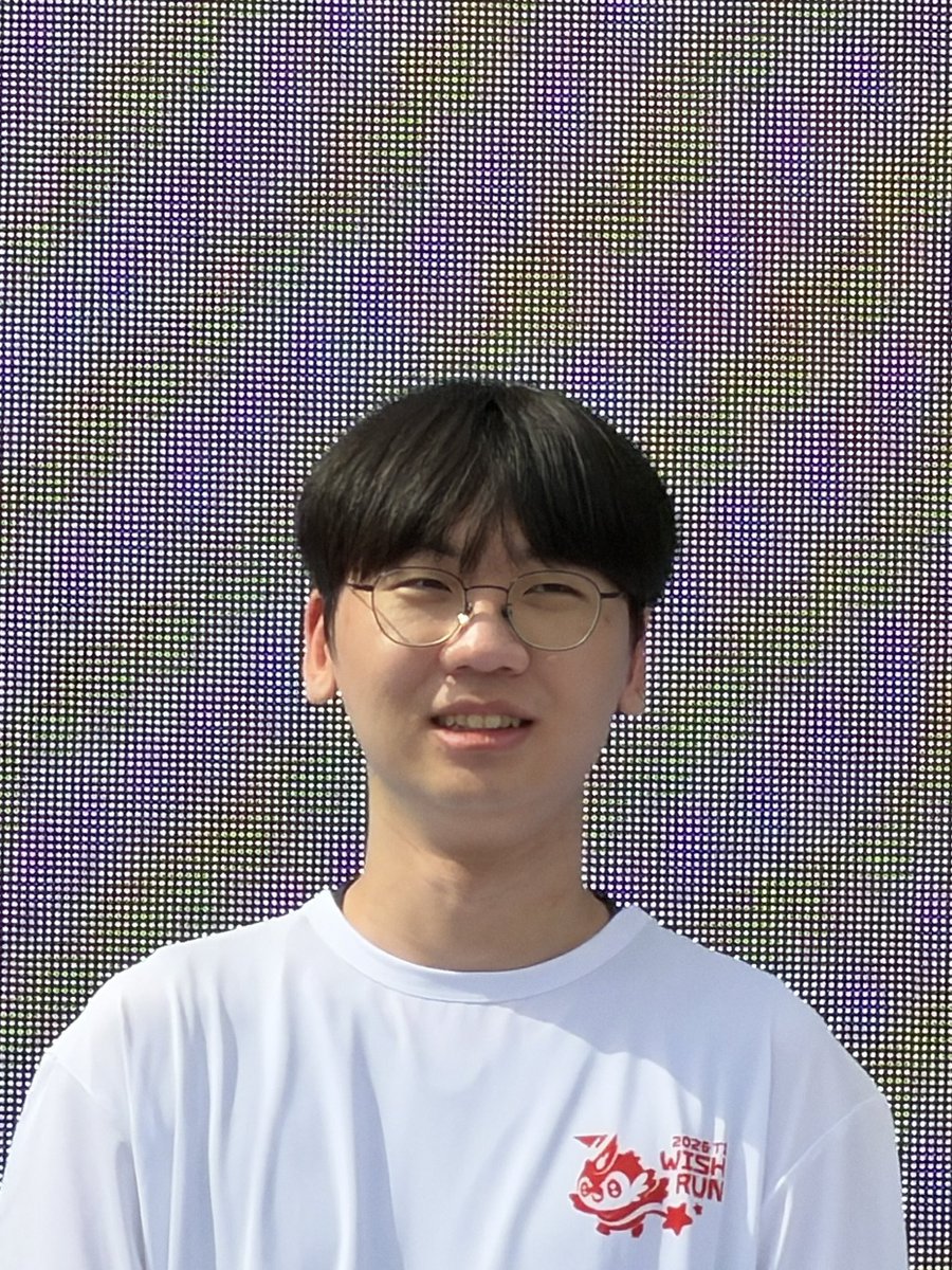 wheredoranwin's tweet photo. 동-글 https://t.co/8QsnIRg753