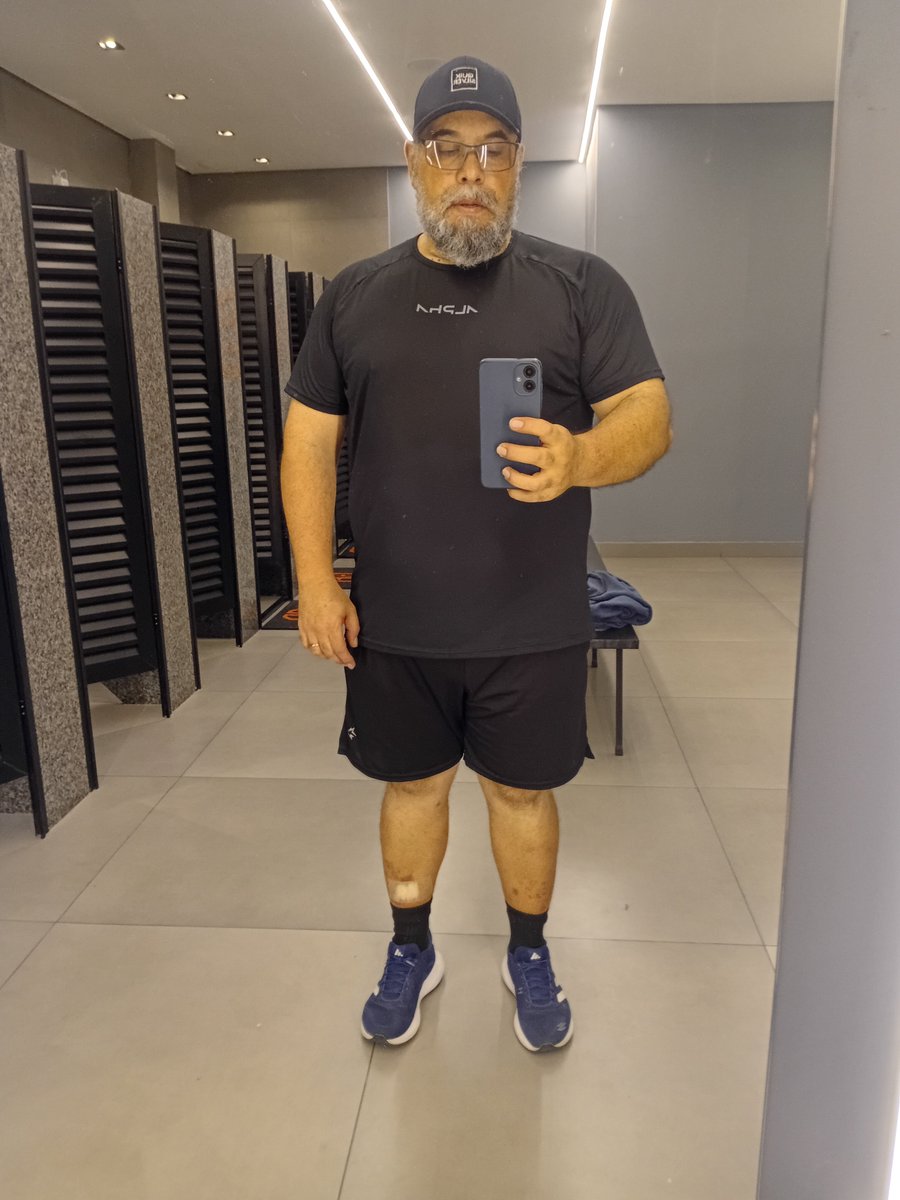 TreinandoFofo's tweet photo. 💪🏼 Treinando Fofo 💪🏼 
Essa é a essência!
Confira o vídeo de Treinando Fofo! #TikTok https://t.co/kJoDoDdyqq https://t.co/Lt9Qvn0Q3W