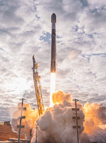 AndrewHoward05's tweet photo. Elon Musk:

“Starship is the largest flying object ever made and it will continue to grow.” https://t.co/b3J6Xb6k2Y