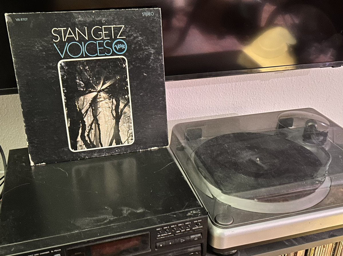 DailyTurntable's tweet photo. Day 261 - Spinning at Daily Turntable, Stan Getz - Voices. Released in 1967 by Verve Records. What makes this album unique is that instead of a traditional string-section, it features a chorus singing wordless, chromatic accompaniments behind his iconic tenor saxophone solos. https://t.co/fYZEiFEfUn