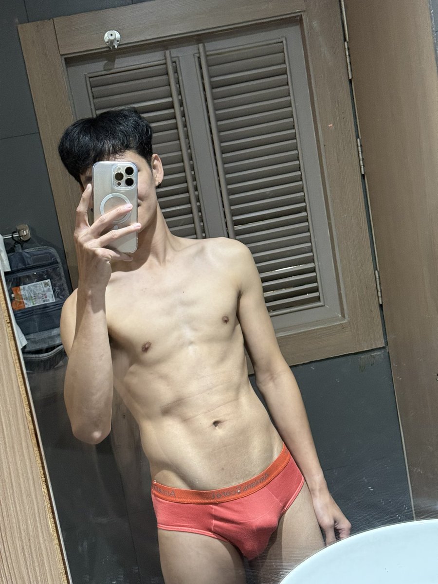 jangg_sp's tweet photo. สำโรง ทักงับ https://t.co/GFO7qRTuiW