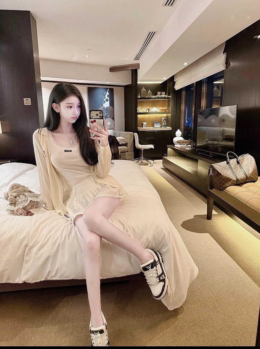 AndreiFire's tweet photo. 新人刚玩x 

今天彻底放飞！！

谁要锐评我的福照！！！🥰 https://t.co/KiM1ZYgWec