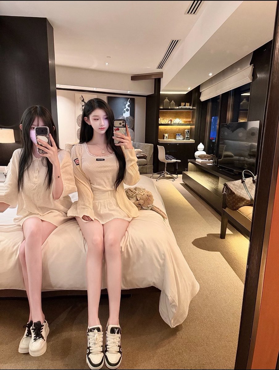 AndreiFire's tweet photo. 新人刚玩x 

今天彻底放飞！！

谁要锐评我的福照！！！🥰 https://t.co/KiM1ZYgWec