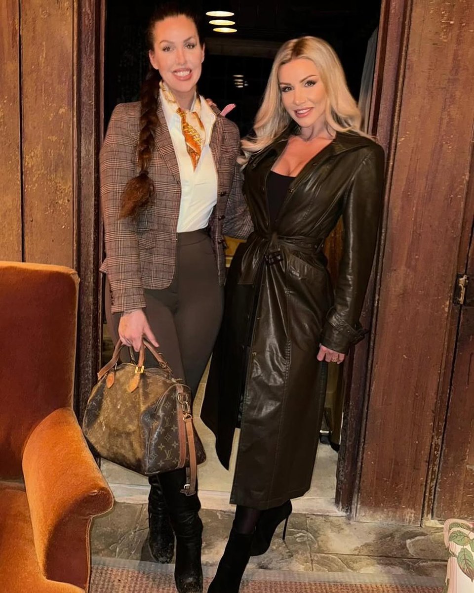 VsrPaulo's tweet photo. We met on holiday 11 years ago and have been friends ever since! 🥰 What a fantastic weekend at
Wearing - https://t.co/r5KegyQPYA