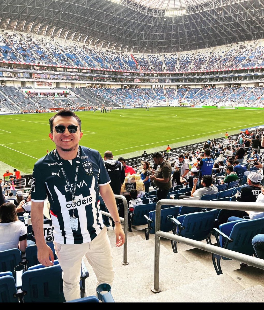 kevincisneros98's tweet photo. @Rayados @CodereMX #Rayadosenlacancha @CodereMX 
Kevin ediel Cisneros morales https://t.co/bSQhkbxm1Q