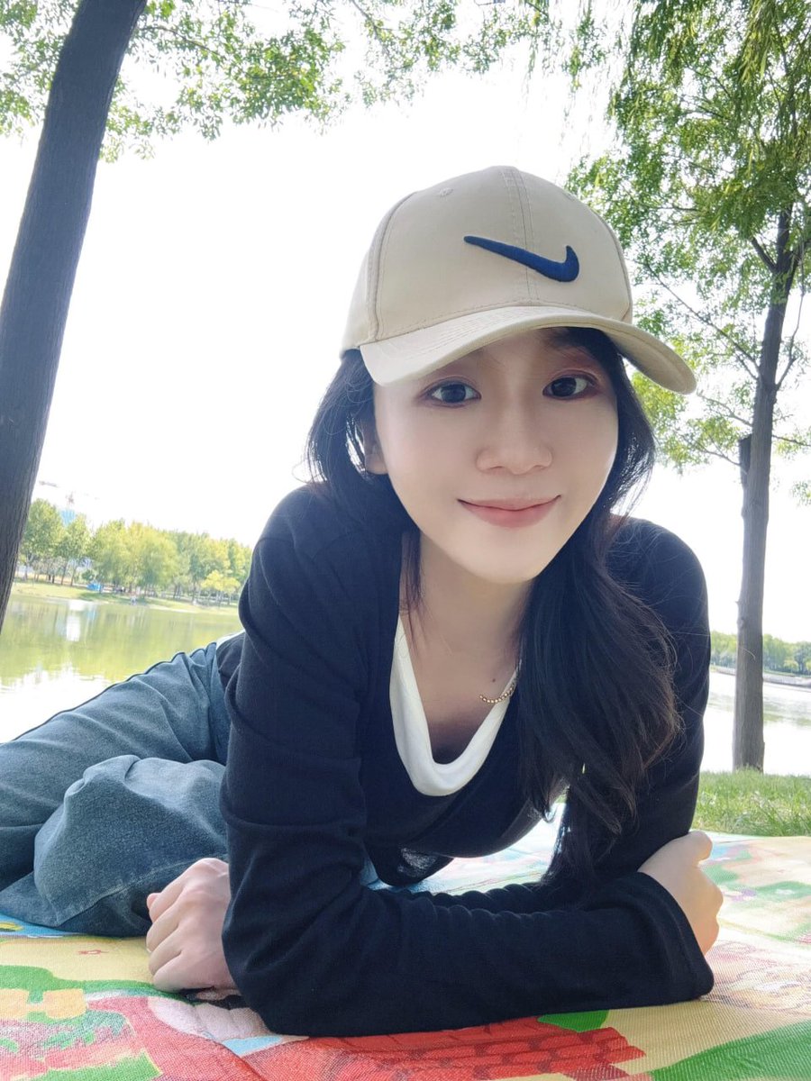 Angievi21022706's tweet photo. 保持工作日的忙碌，拥有休息日的松弛。停下来的时候，让自己放松比什么都有意义 #周末 https://t.co/Tnk9dkbM9P