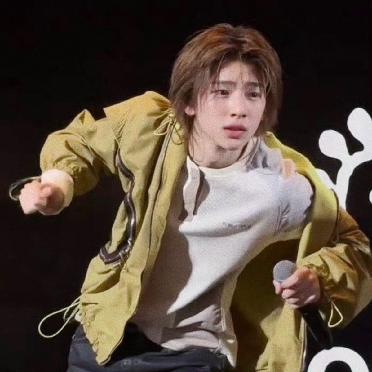 panhhhmhs's tweet photo. Nothing can stop Juhoon from shining brighter than the stars today with his brilliant JJU! We are beyond proud of you and will follow you forever!
JJUPREMACY

JUHOON STEPS INTO LIGHT

#JUHOONMarksTheMoment #CORTISatBusanAsiad
 #JUHOON #주훈 https://t.co/vHRDXgMsOr