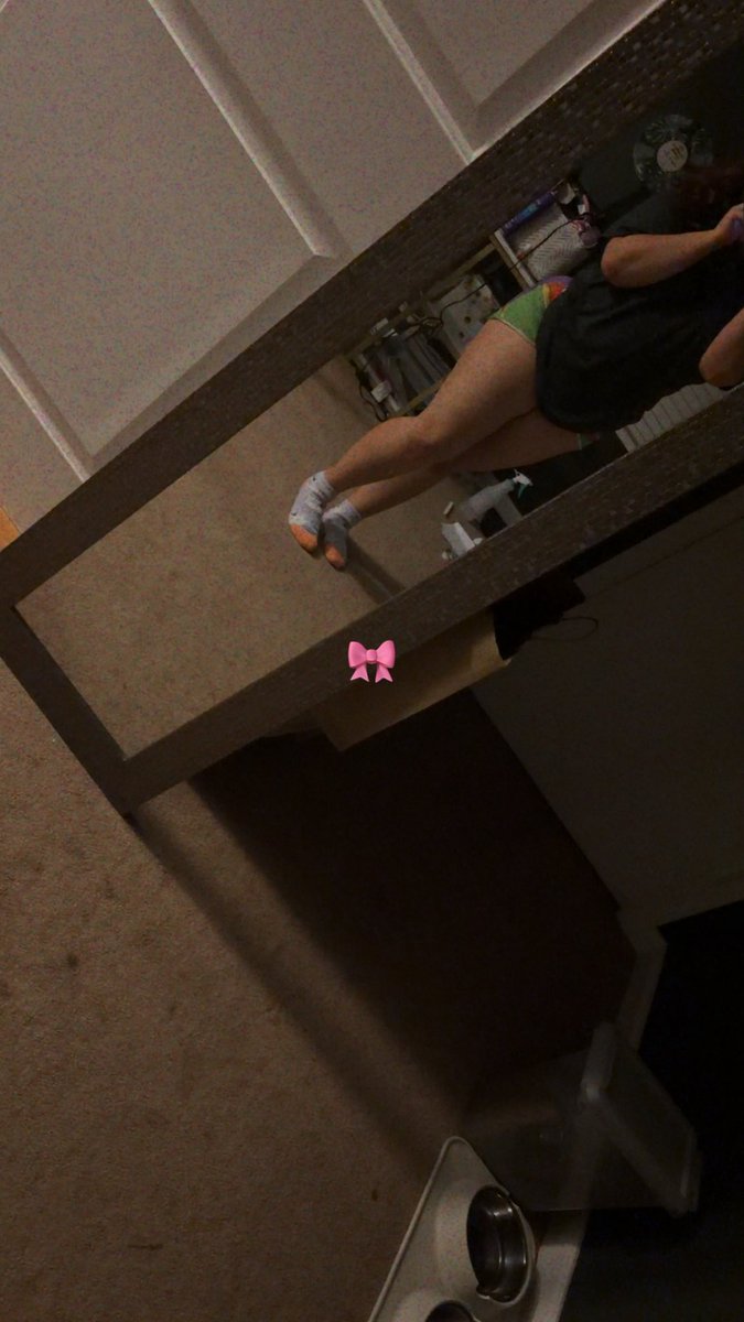 queen_8872's tweet photo. Still looking for someone to Cash App me like I deserve 🙄 I’m not responding unless I get money. https://t.co/Wm9b2SvpYM