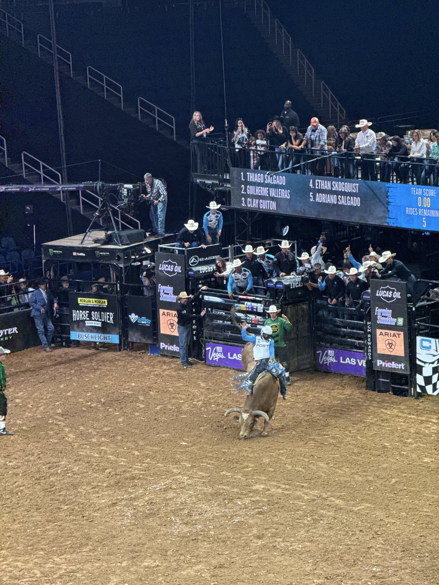 joeyageraci's tweet photo. PBR Teams at First Horizon Coliseum in Greensboro. The Carolina Cowboys defend home turf and get the win. 🤠 https://t.co/vd1xU98Dov