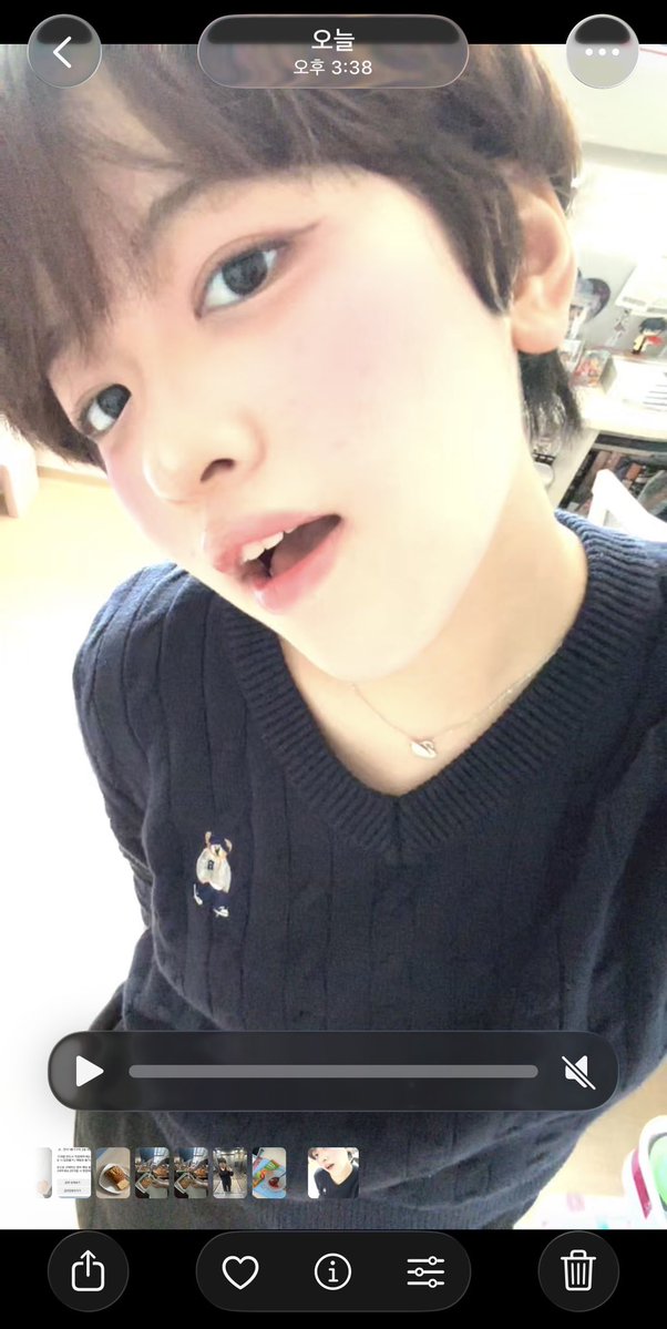 loxxiuy's tweet photo. #wlw 머리 정리를 해야할까봐 ㅠㅅㅠ https://t.co/pVO3SOBPR7