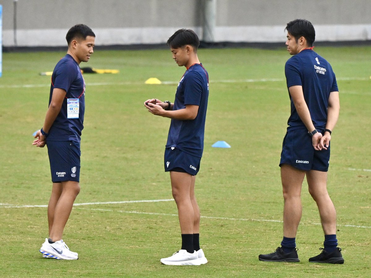 hide1304's tweet photo. 秩父宮ラグビー場でPNC3位決定戦
レフェリーチェック(^^) https://t.co/3SWhp9Dffm
