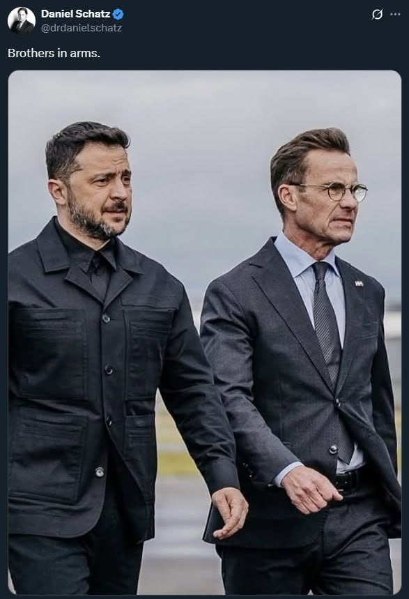 RusHonorBG's tweet photo. Behind the scenes https://t.co/ztZXftlZ8e
