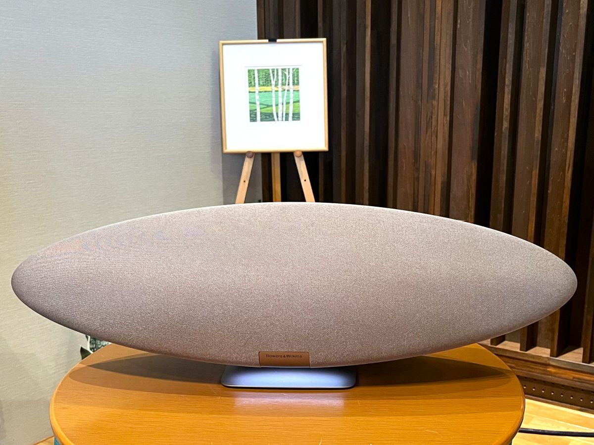 Yokkaichimusen's tweet photo. こちらも期間限定で展示しております。
#JBL #L75ms と B&W #ZeppelinPro 、一体型Bluetoothスピーカー。 聴き比べできます、お問合せ下さい😊 https://t.co/ptuPVlpz6I