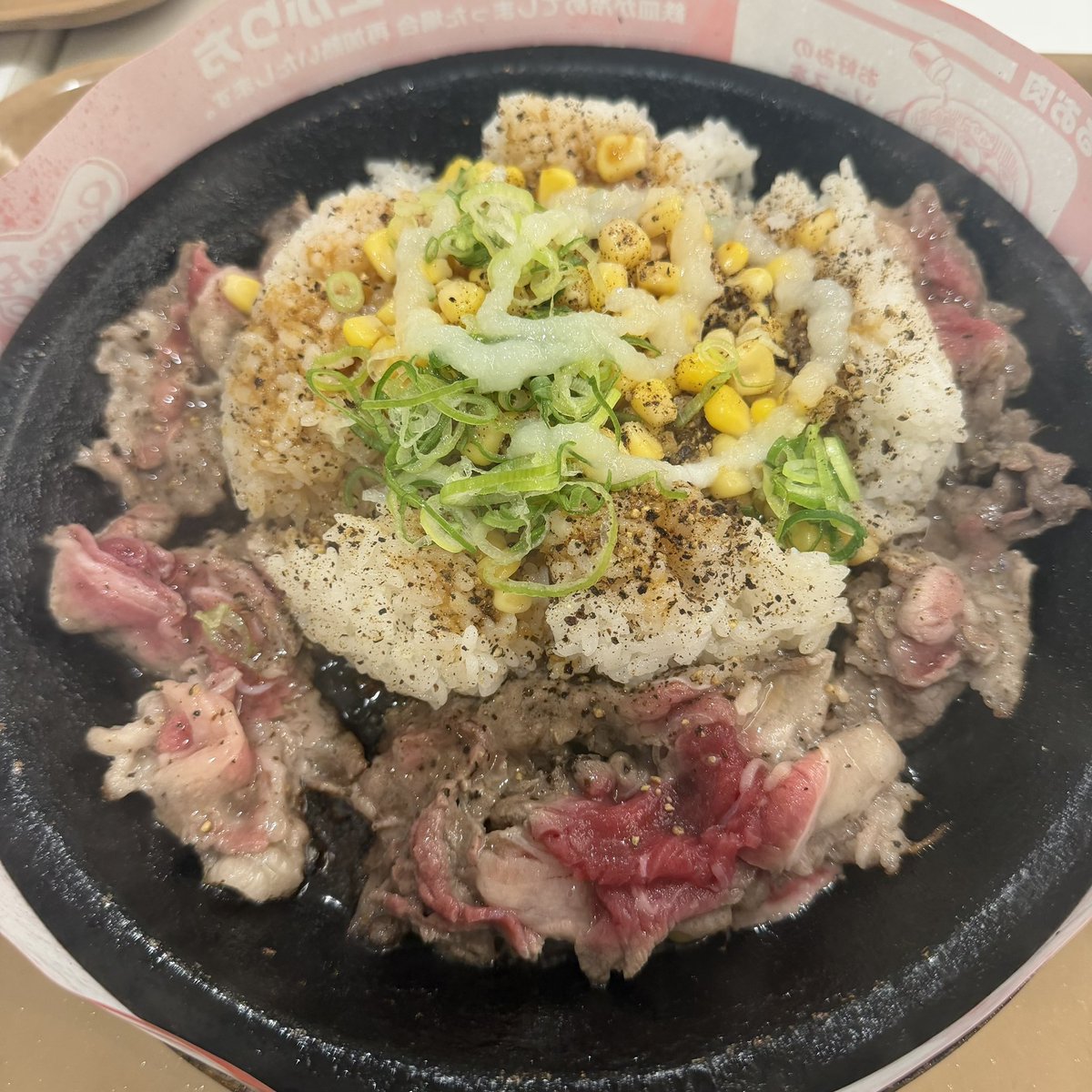 Luma_Dal's tweet photo. 선배랑 헬스장 조지고

ペッパーランチとミスド https://t.co/fEpNMhNWWj