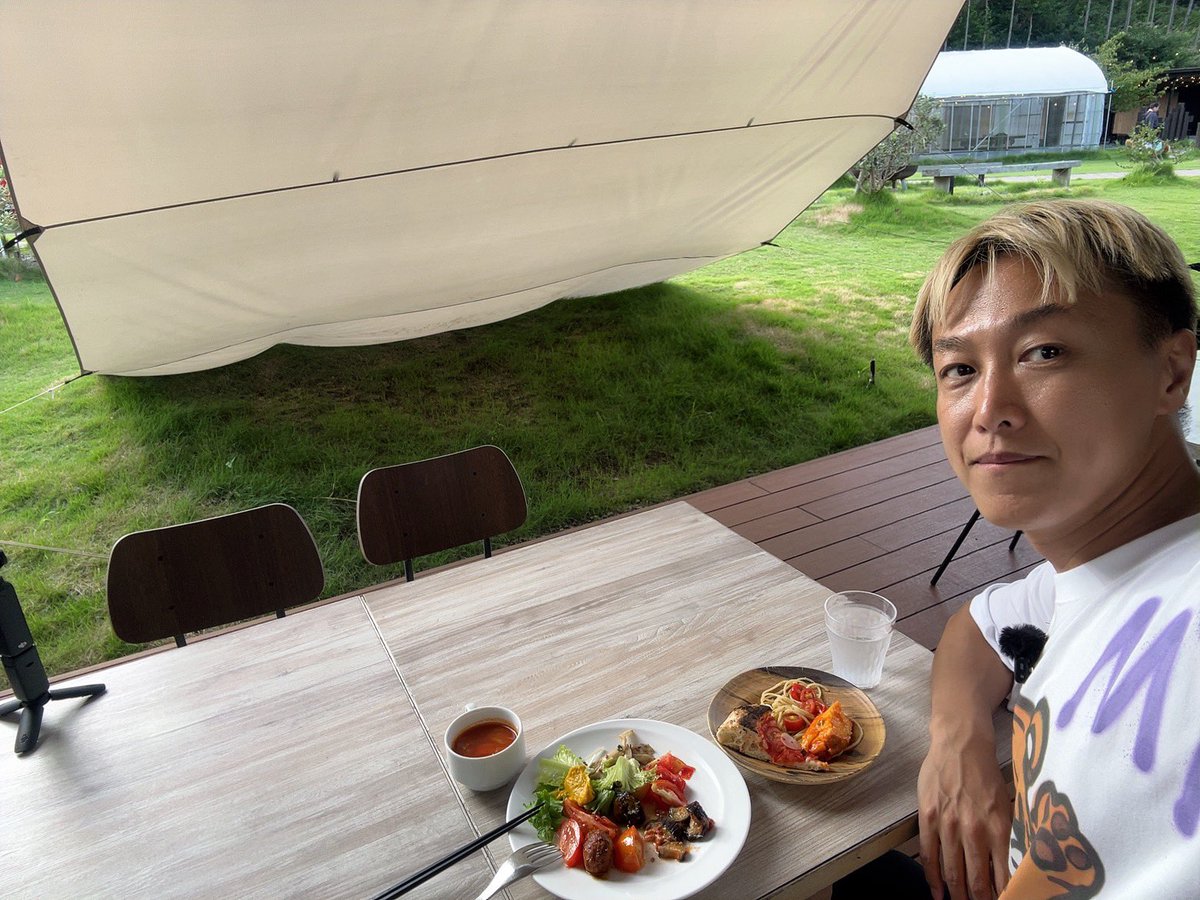 shinichi0421's tweet photo. ワンダーファーム森のマルシェいるよー☀️

トマト🍅料理大好きやねん😘

@いわき市四倉町 https://t.co/0ZAvzf69O3