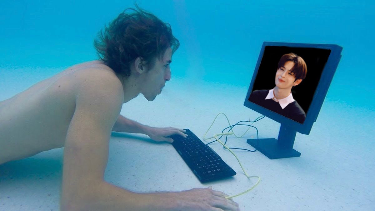 ryupathq's tweet photo. when Nine is drowning you but being his fanboy comes first

MR FANBOY CHAPTER 3
#MrFanboyEP3 https://t.co/ySywGHKvn0