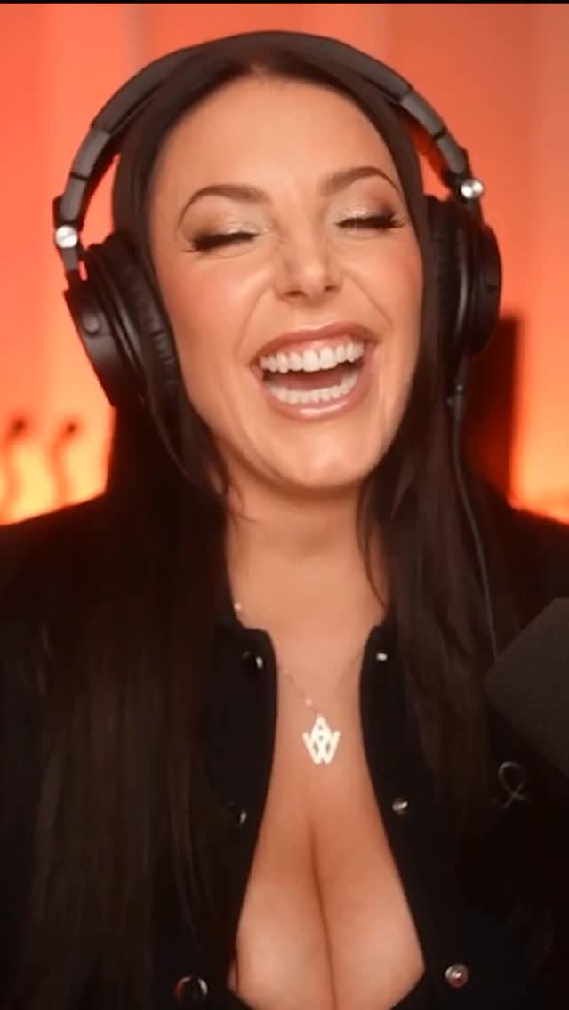AngelaWhite_SNR's tweet photo. https://t.co/euQOYzapP1